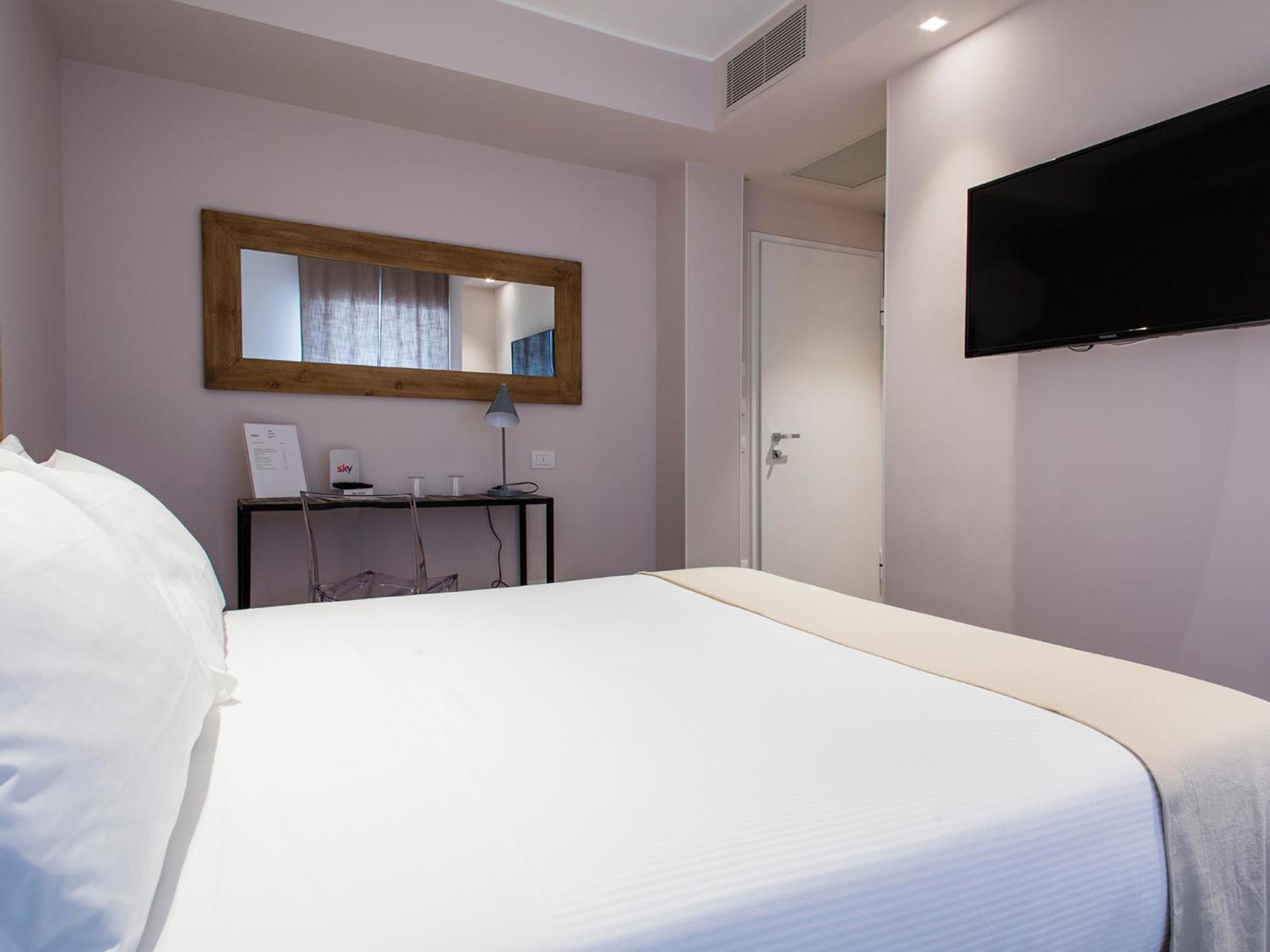 Mane Boutique Hotel Roseto Degli Abruzzi Room photo