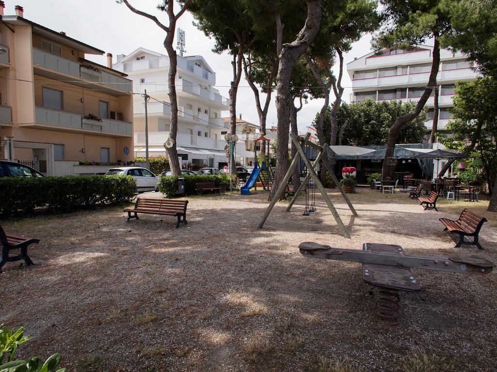 Mane Boutique Hotel Roseto Degli Abruzzi Exterior photo